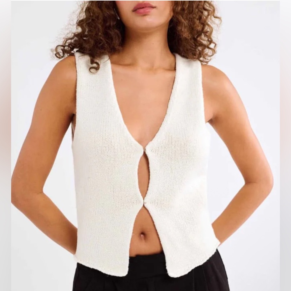 Rumored prince street top